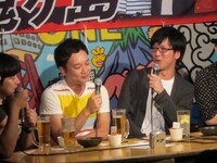 KOC当日、ドランクドラゴン鈴木がずっと背中をさすってくれたという野田。すっかり鈴木の虜に。