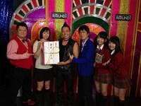 「目指せ100万円!! BLACK$MILLION」でザコが100万円獲った際の記念写真。