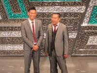 わろ太のドクター中松のモノマネやクセの強い旅行ガイドキャラは天下一品。