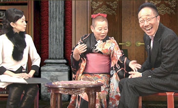 DVD「漫才のDENDO 聴（きく）編」の一場面。(c)2013 朝日放送 / 吉本興業