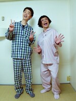 10月24日（木）、25日（金）、大阪・なんばグランド花月にて、「しみけん、すっちーの新喜劇60　～座長に…なりたいんや！～」を開催する清水けんじ（左）とすっちー（右）。