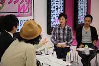 かもめんたる（右）と、MC陣。