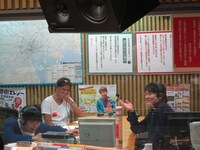 自分のことを過大評価するバカリズムに苦言を呈す若林。