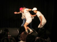 エアハードル対決で接戦のRGとハブ。