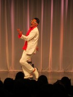 久々の登場にノリノリのアクセルホッパー。