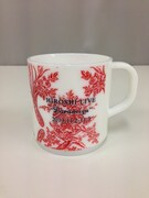 ヒロシ単独ライブ「泥水」特製マグカップ。価格は1700円。