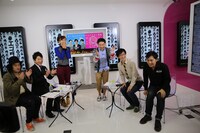 おおかわらの彼女に立候補する女性が大勢いることが判明し、驚く一同。