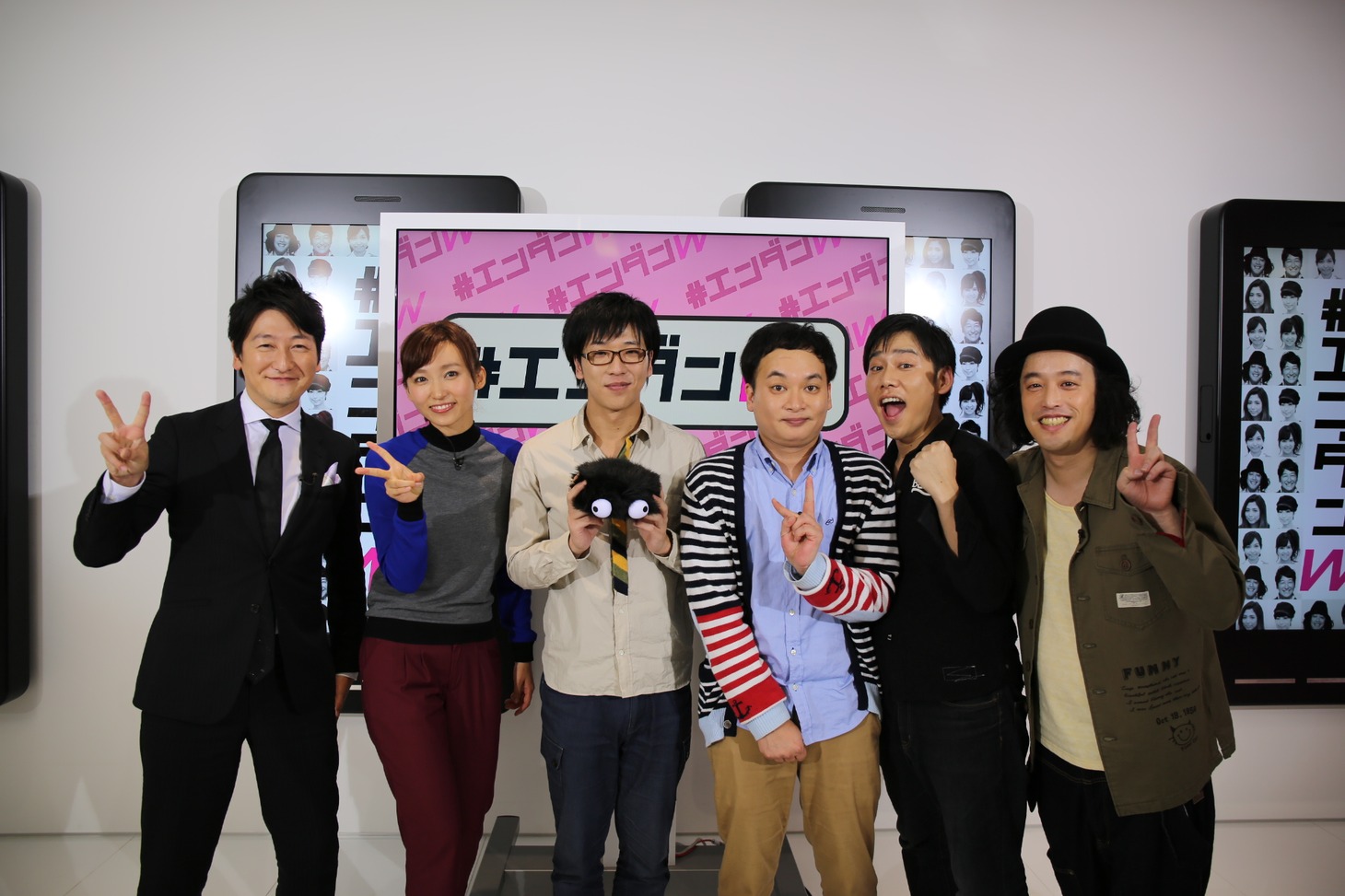 「＃エンダンW」に出演した、堀潤、吉木りさ、鬼ヶ島、エレキコミックやつい（左から）。