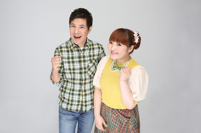 トークライブ「酷白3」を開催する関根勤と柳原可奈子。