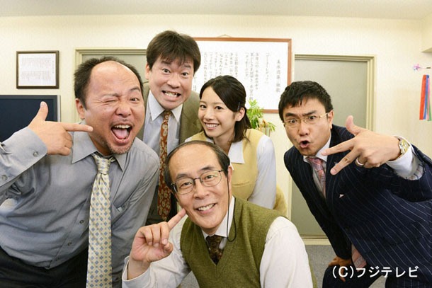 「OLカナのおじさん観察日記。」に出演するマキタスポーツ（左）。