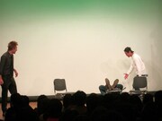 昔のボケを繰り出すおさむ。