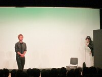 京本政樹の登場にビックリするヒロシ。