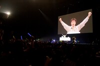 「ゲームセンターCX 有野の挑戦 in 日本武道館」の様子。
