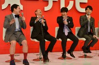 タカアンドトシとウッチャンナンチャン（左から）。