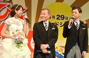 桐谷美玲、國村隼、板尾創路（左から）。