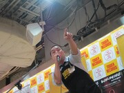 「カーヴィーダンスあるある」をしっかり「揉めがち」と歌ったRG。