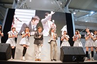 「私立恵比寿中学 フリーライブ HMV presents MEGA WEBリニューアル記念 ～恩も倍返し～」の様子。