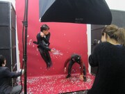 撮影はさまざまなパターンで敢行。