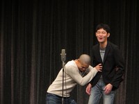 「観客が笑わなくても吉田を笑わせようと思った」という品川のお茶目な行動。