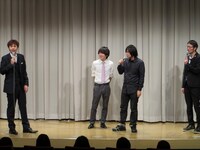 DVDを大量購入する人々を見て「もうちょっとお金を大切にした方が」と負けてない永田。