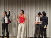 永田が決めるエルシャラ＆スパランキングで1位になり喜ぶセイワ。理由は「ネタに懸ける情熱がすごい」。