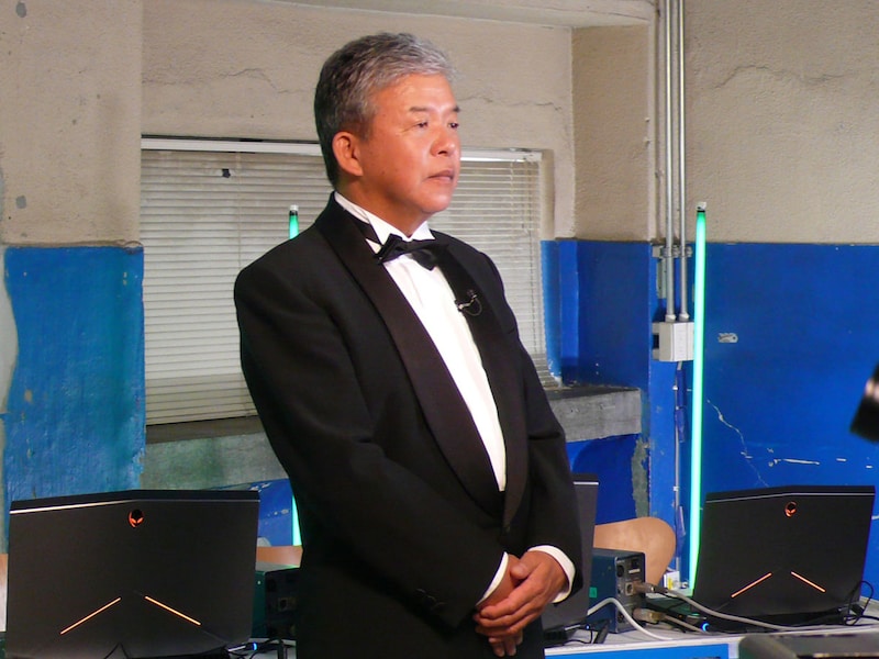 「極めろ！仮想ゲームクラブ」に出演する村上ショージ。