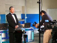 「極めろ！仮想ゲームクラブ」収録の様子。