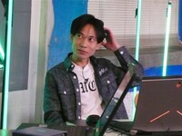 「極めろ！仮想ゲームクラブ」収録の様子。