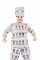 「Fit's」の新CMで高層ビルに扮している渡辺直美。