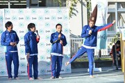 （左から）石田純一、かもめんたる、小島よしお。