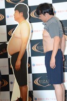 RIZAPでのトレーニングの成果を見せる杉山。