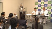 コント「7年後が大事」のワンシーン。(c)NHK