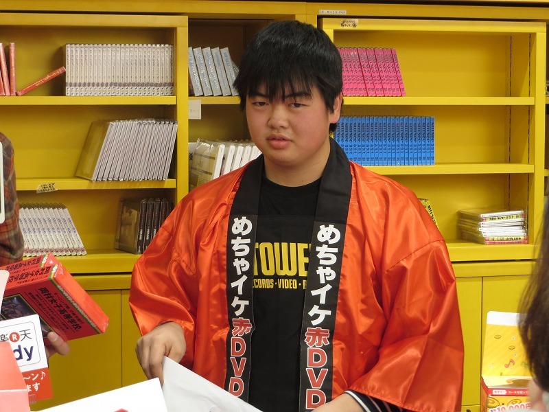 めちゃイケ法被バージョンの西くん。