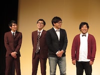 セミファイナルのアルコ＆ピースとダーリンハニー。勝ったダーリンハニー吉川は「東急ベリーマッチ」と鉄道ギャグ。