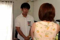 チーモンチョーチュウ菊地 「よしもと若手芸人 THE ROOM2」撮影：榎本靖史（STUDIO ROCKet）