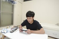 エリートヤンキー西島 「よしもと若手芸人 THE ROOM2」撮影：榎本靖史（STUDIO ROCKet）