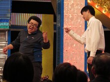 じゃんけん同好会コントのガンキン。バッファロー吾郎と仲良くなっていた。