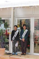 「東北わくわくマルシェ」初日に登場した爆笑コメディアンズ。