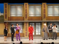 吉本新喜劇「しみけんのウキワ荘を守れ！」(c)吉本興業