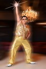 なめこコンピ参加スギちゃん、イベントでダンス披露