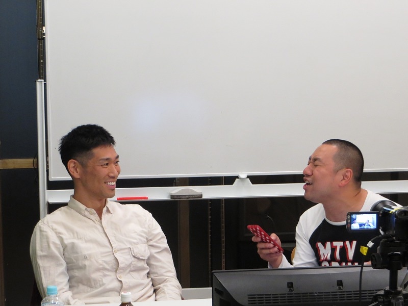 「THE MANZAI 2013」でなぜ0票だったのか話し合ったレイザーラモン。RGのあるあるに大喜びのHG。