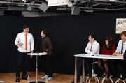 「アルコ＆ピース 2013年大反省会」生放送の様子。