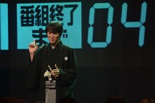 時限漫談に挑戦中の千原ジュニア。