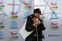 山田花子と愛犬のジュリエット。