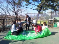 DVD「下田美咲って誰？」の「ブチあがりコンパ」。