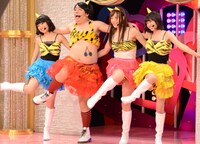 手島優が加入したヒム子ーズ。