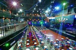 DYNASTY DISCOTHEQUEの内装。