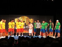 「激情プロレスリング～ナウリーダー vs ニューリーダー 吉本・新日本プロレス世代闘争～」の様子。