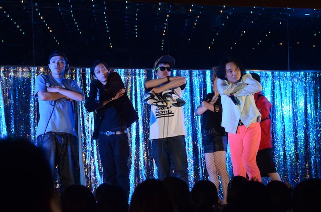 永野単独ライブ「キャンディポップ」の様子。