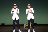 「が～まるちょば サイレントコメディー JAPAN TOUR 2014」公開舞台稽古の様子。